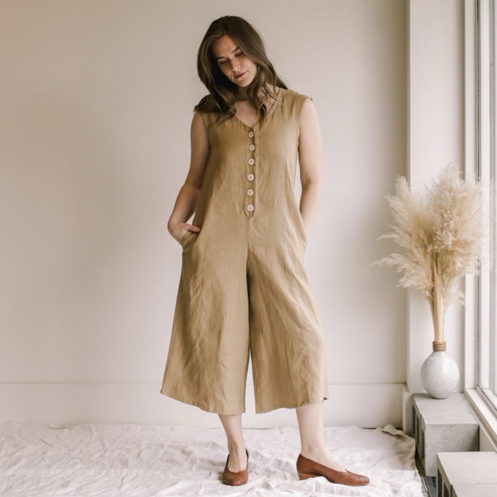 Harly Jae Beatriz Jumpsuit Camel size small